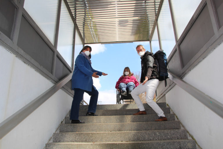 Bahnhof Ebenhausen muss barrierefrei werden!